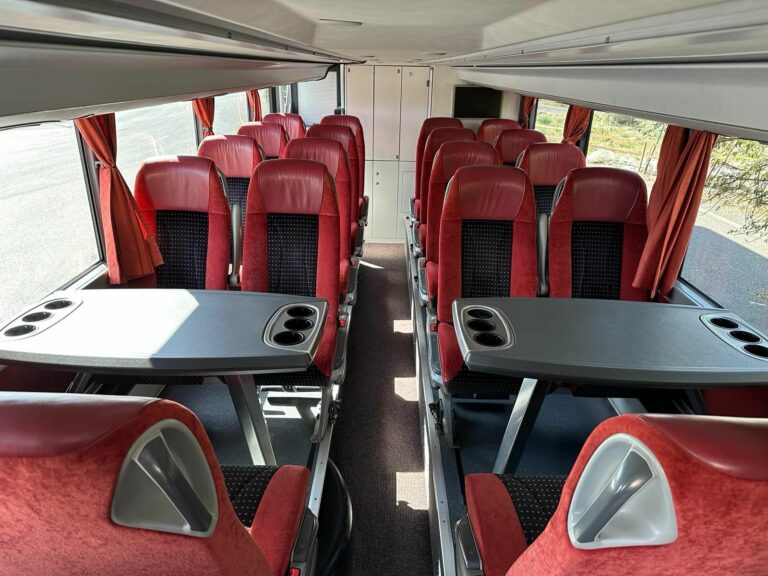 Interni Bus 81 posti 2 piani