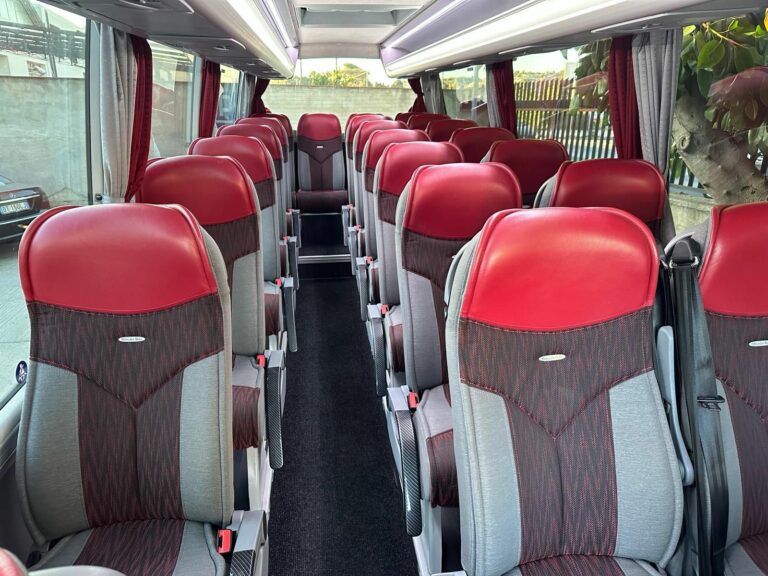 Interni Minibus 22 posti